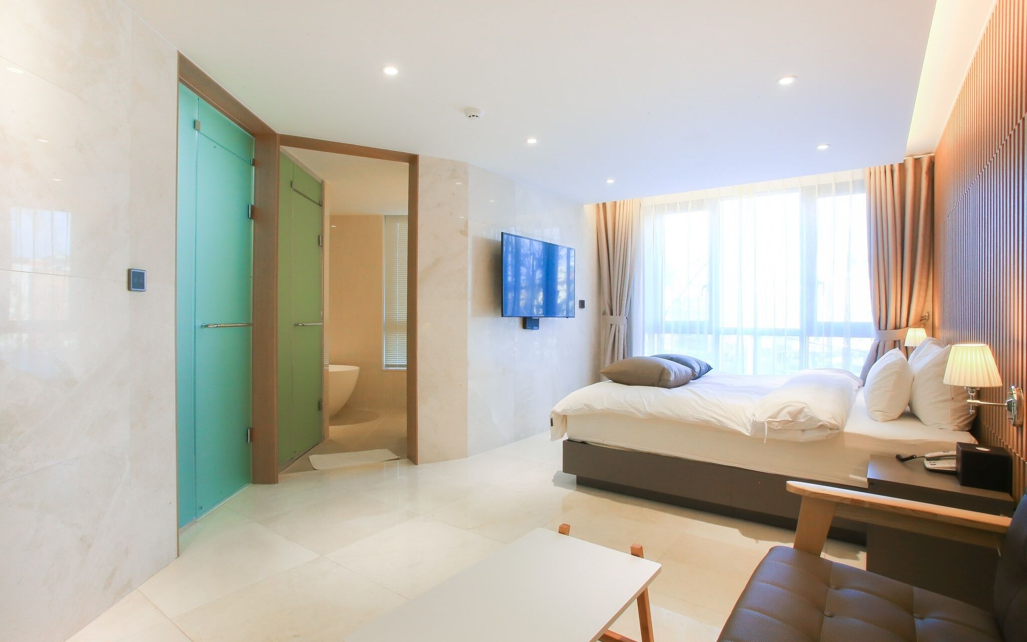 Jamsil Corner Hotel