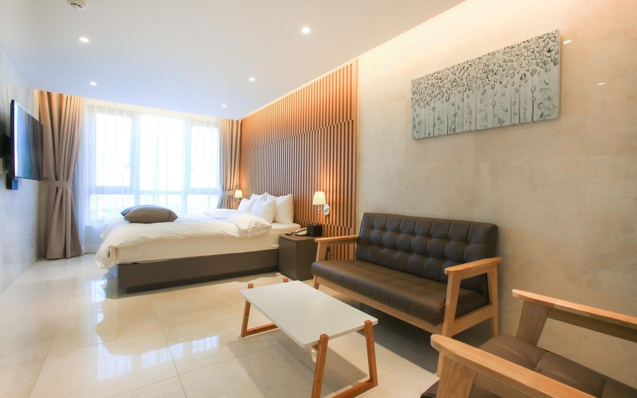 Jamsil Corner Hotel