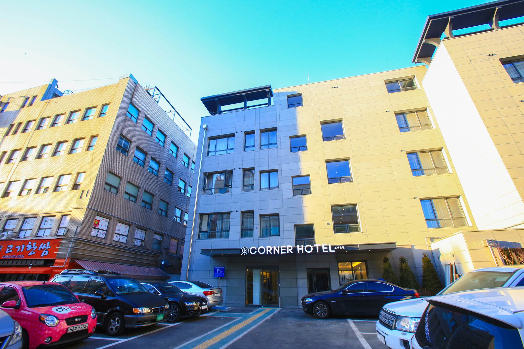 Jamsil Corner Hotel