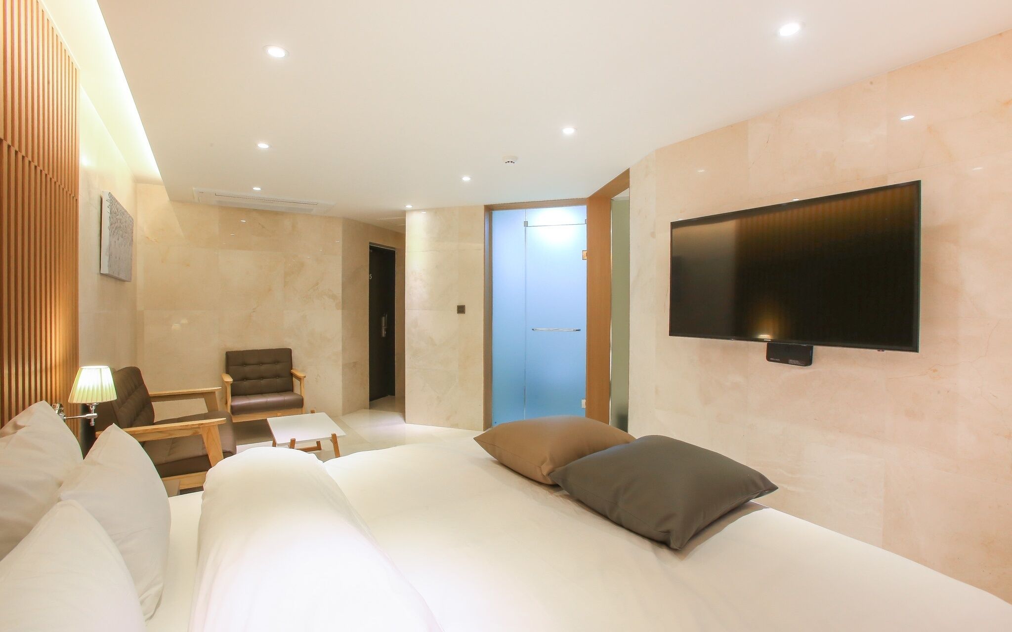 Jamsil Corner Hotel