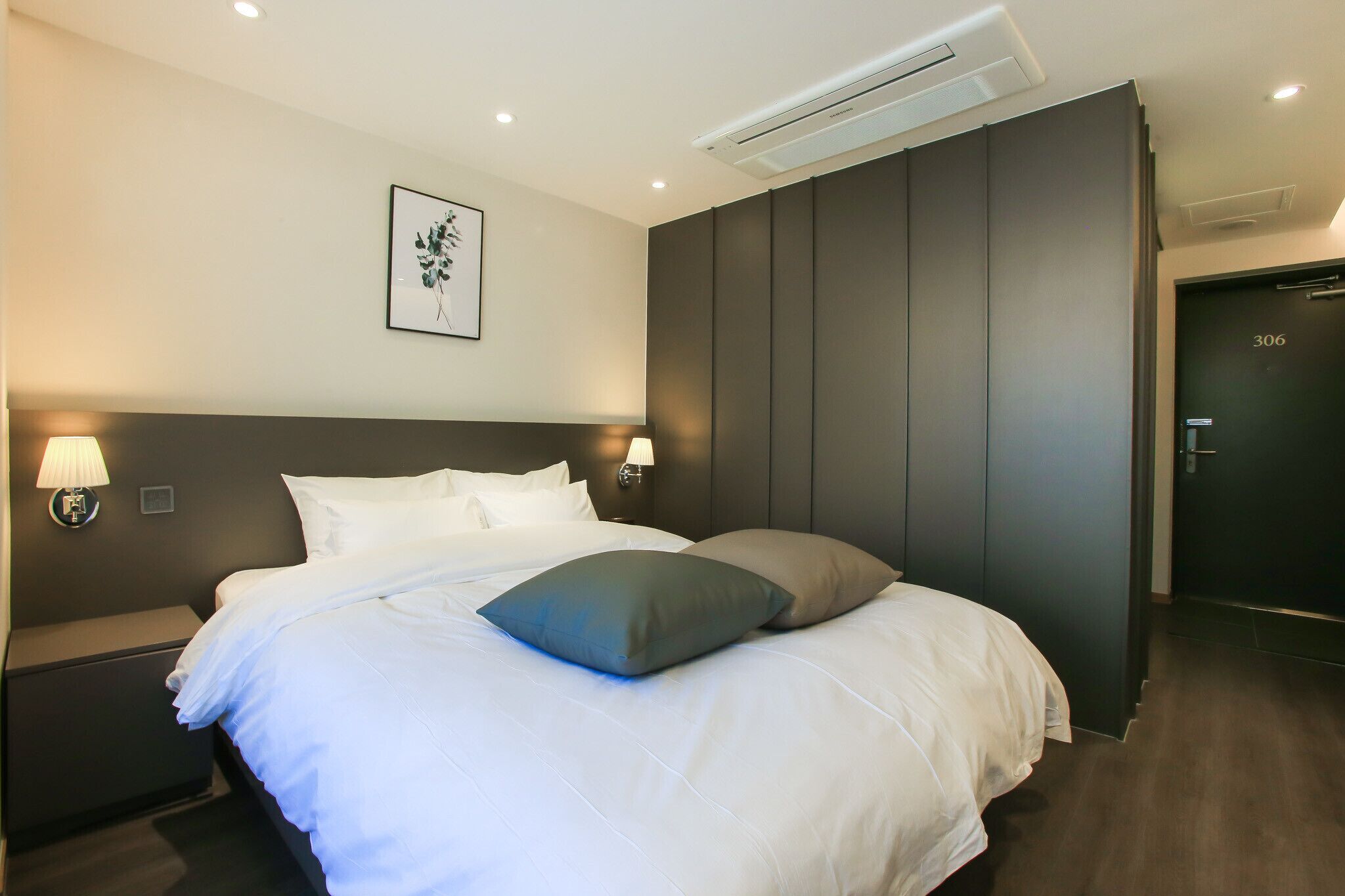 Jamsil Corner Hotel