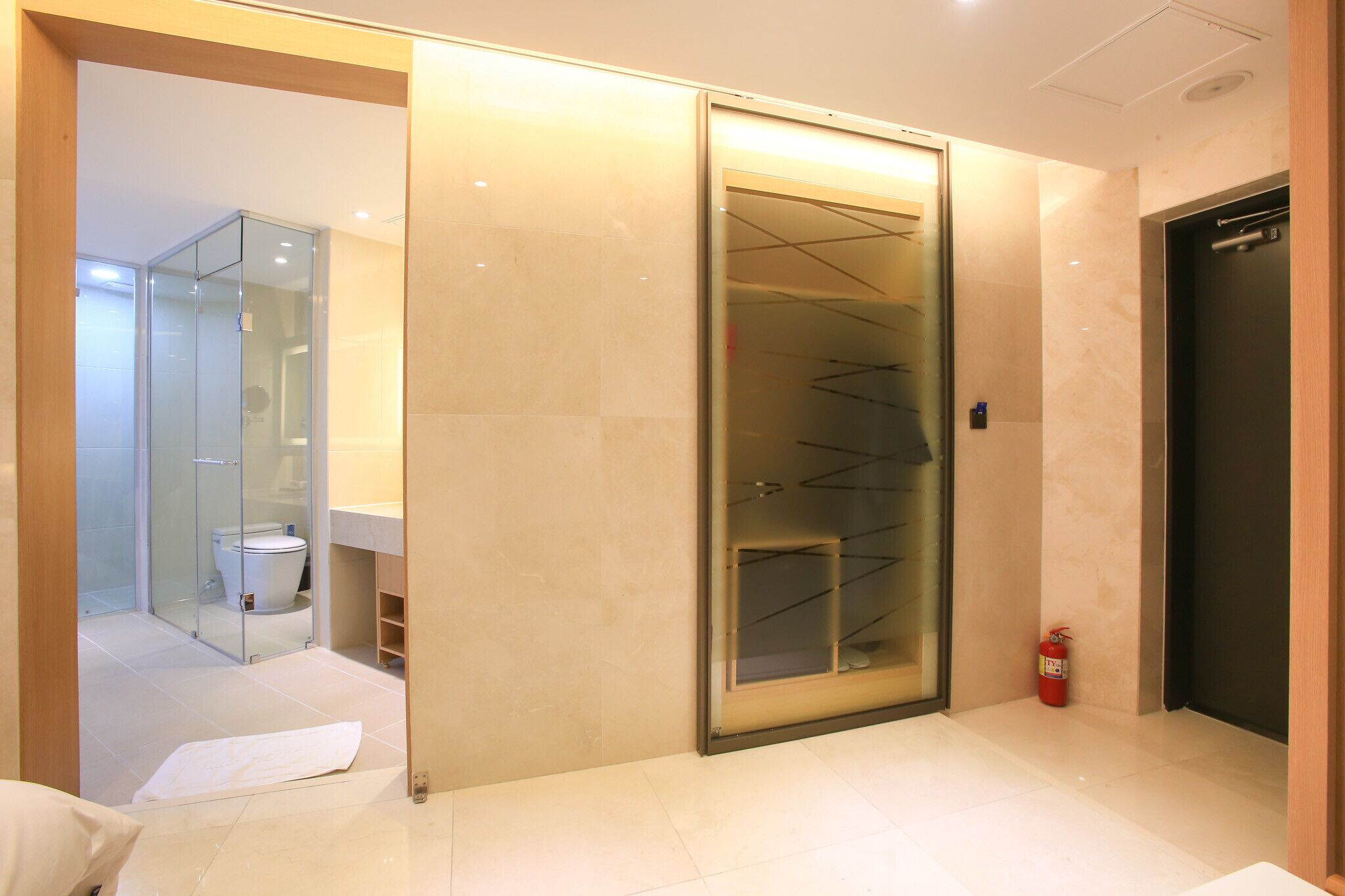 Jamsil Corner Hotel