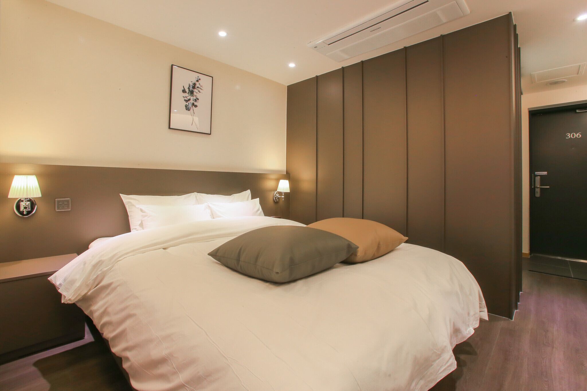 Jamsil Corner Hotel