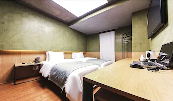 Jamsil Delight Hotel