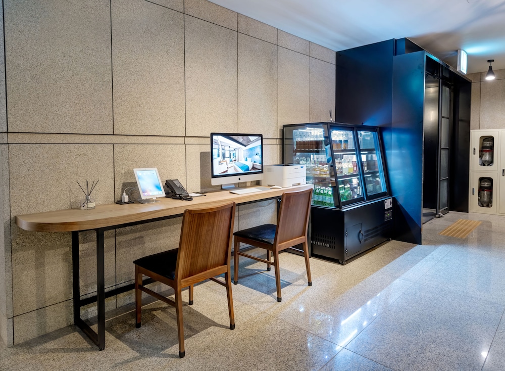 Jamsil Delight Hotel