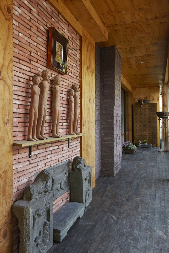 Jiwoljang Guest House
