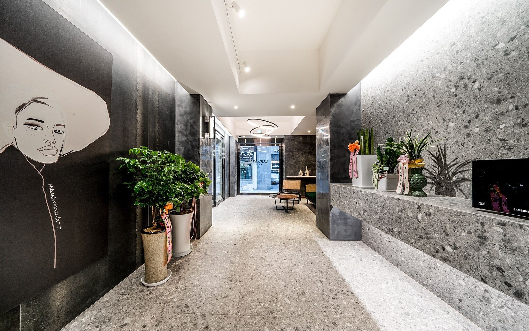 Jongno Hotel Laboum
