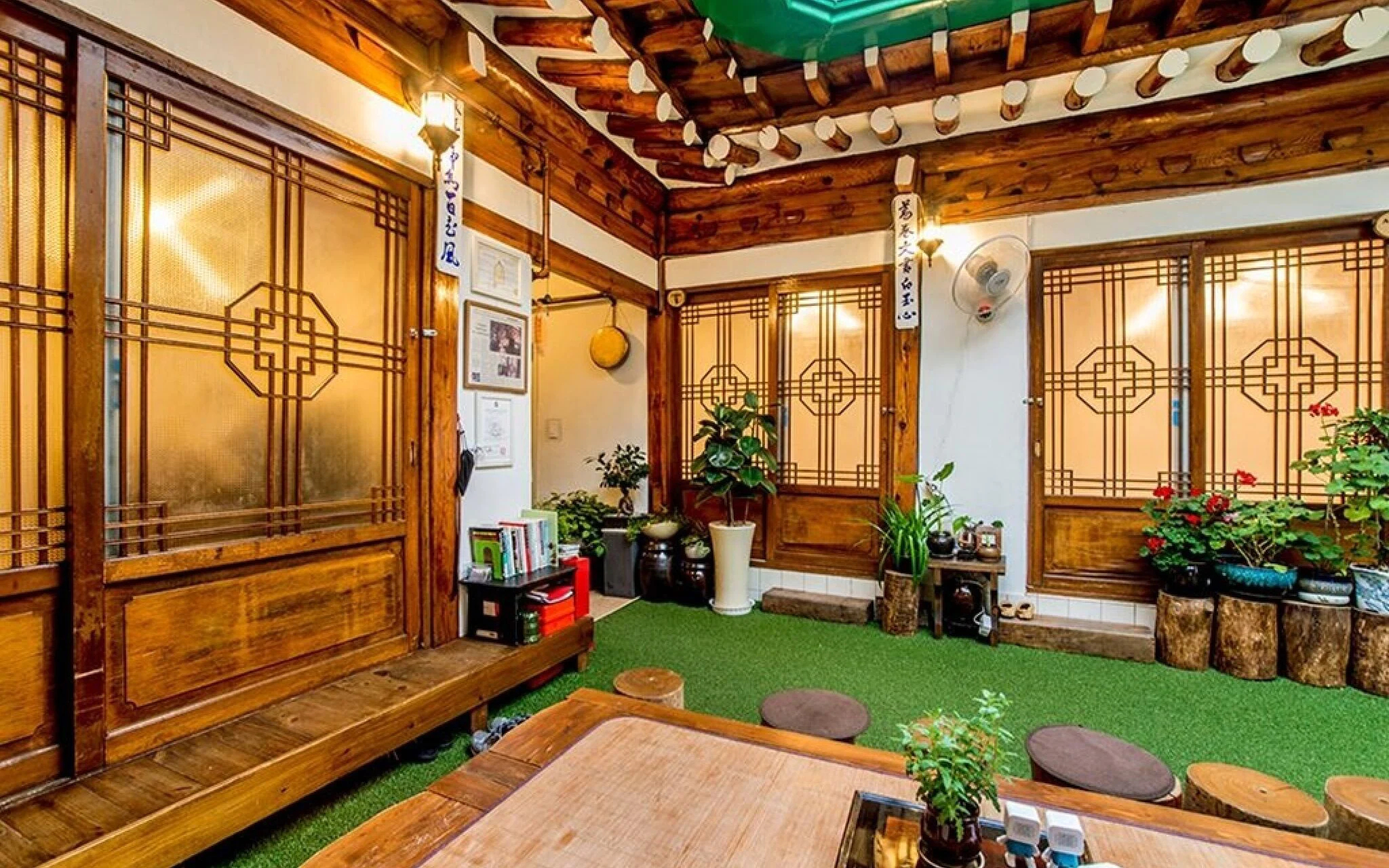 Jongno Punggyeong Hanok Stay