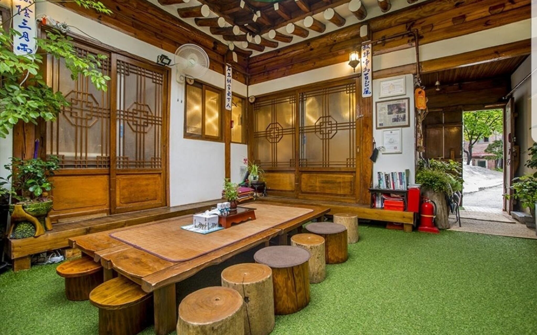 Jongno Punggyeong Hanok Stay