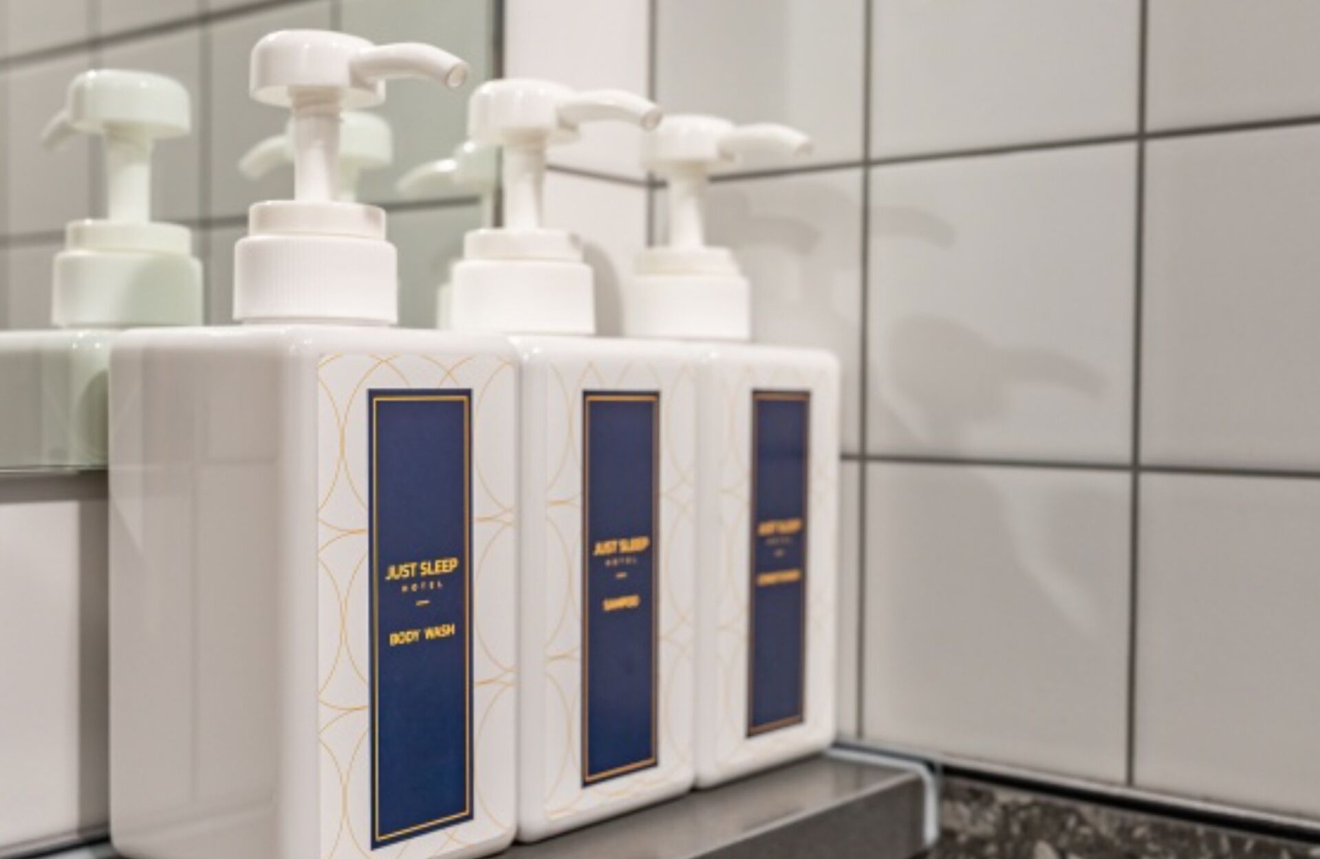 Just Stay Hotel Wangsimni Station