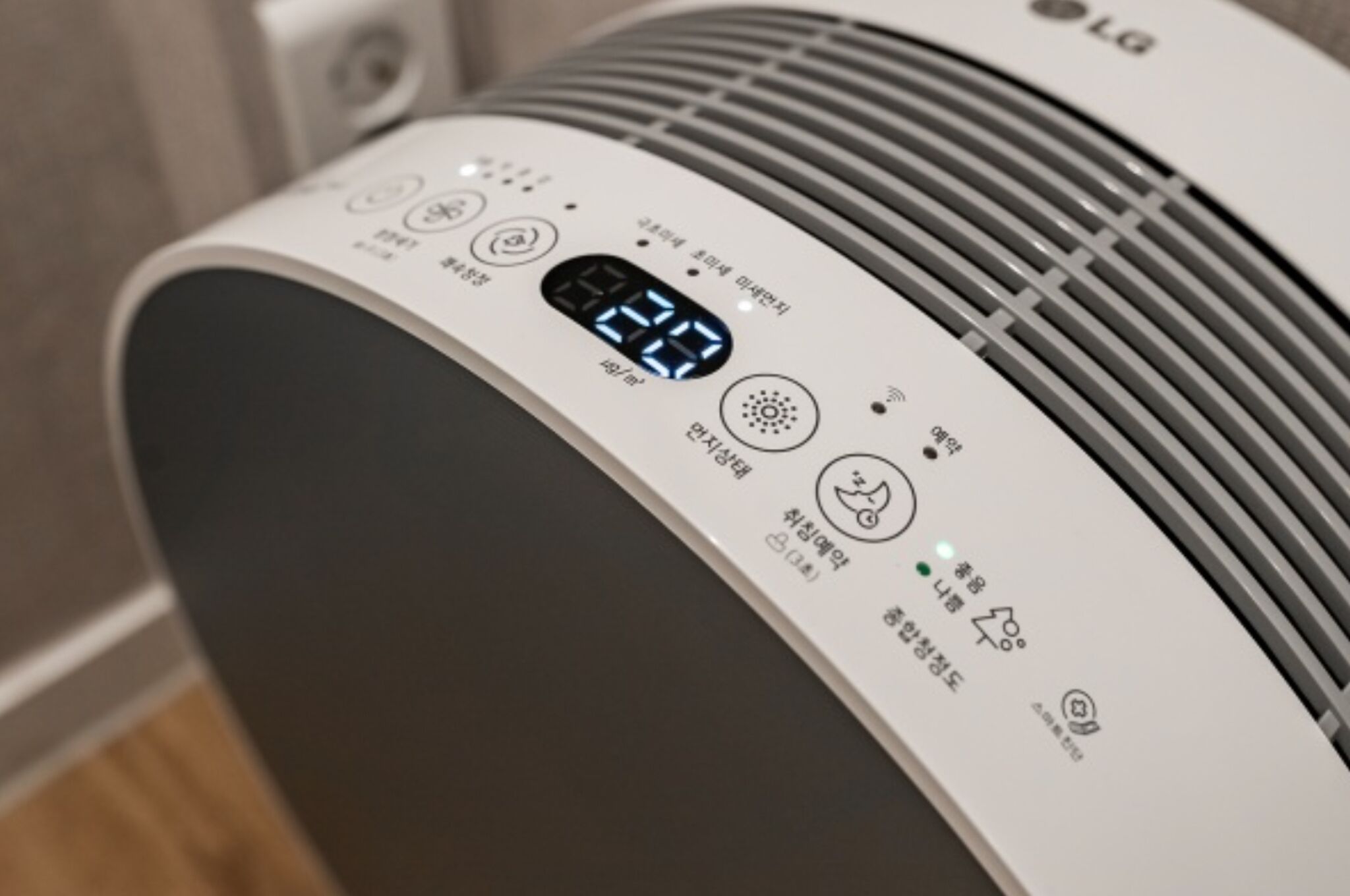 Just Stay Hotel Wangsimni Station