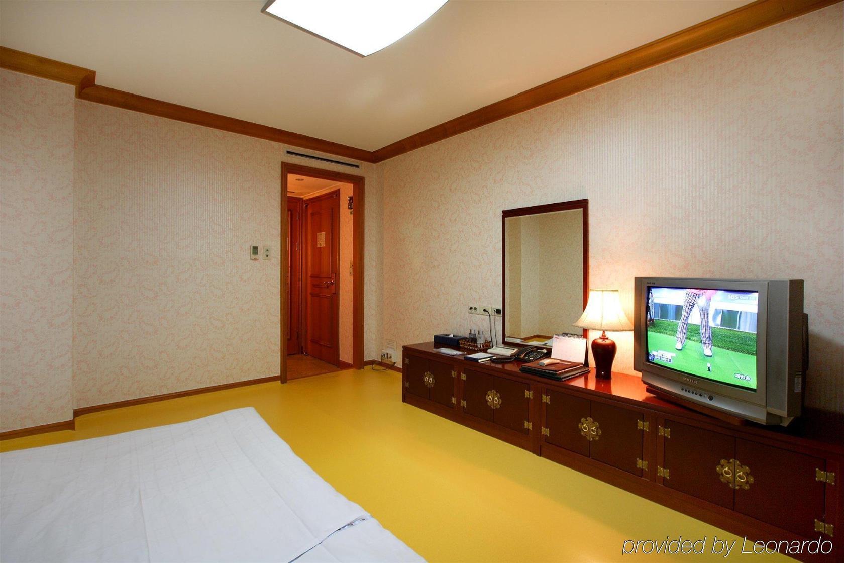 Hotel Karak