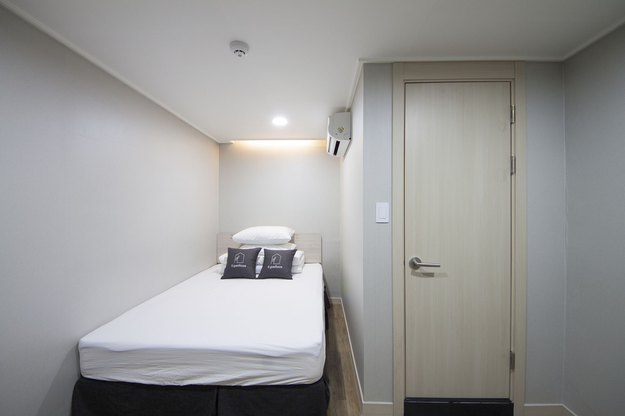 K-Grand Hostel Gangnam 1