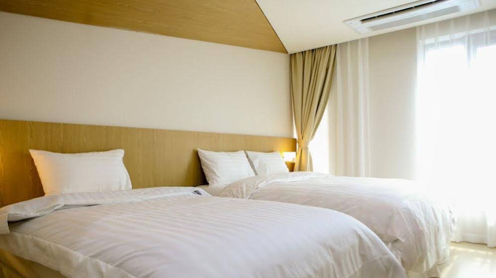 Khan Hotel