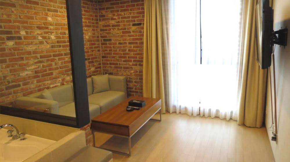 Khan Hotel