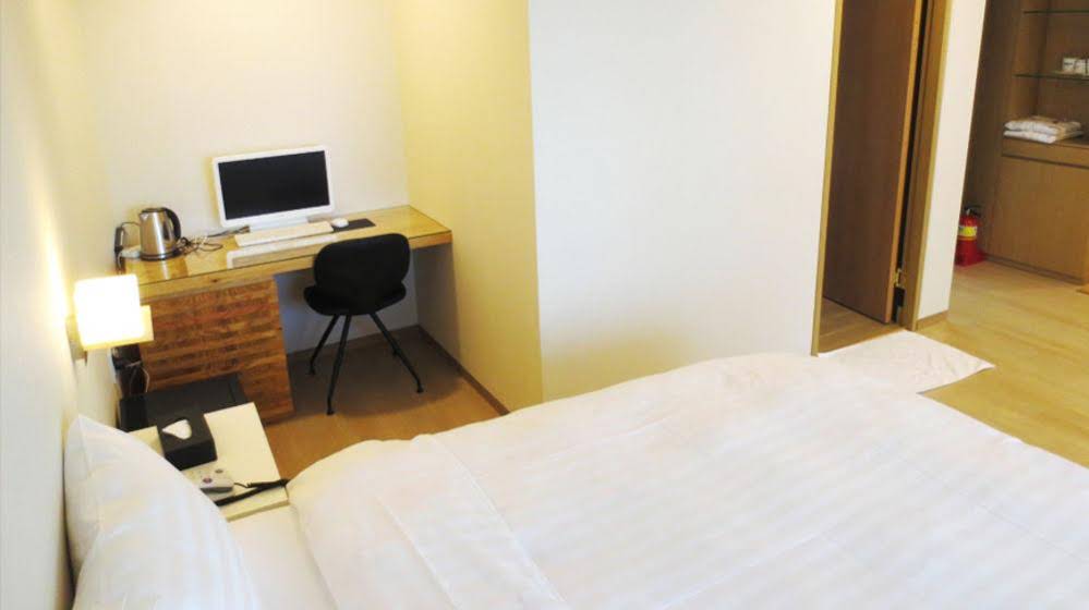 Khan Hotel