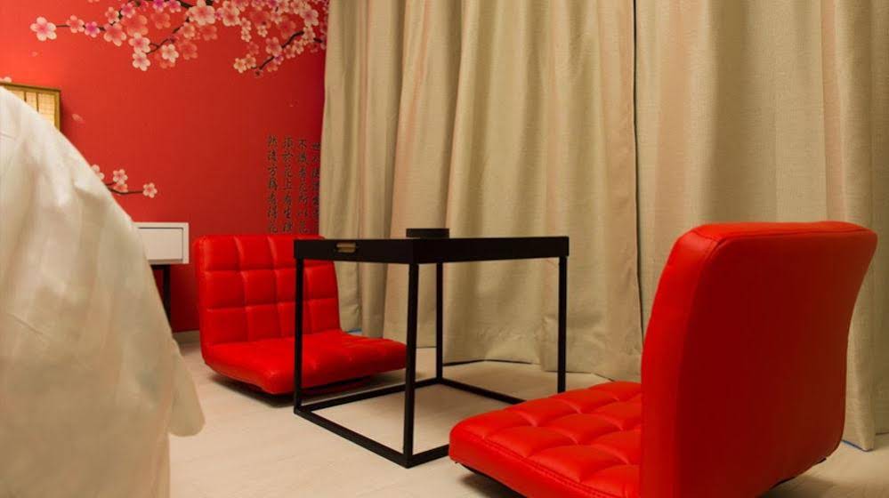 Khan Hotel
