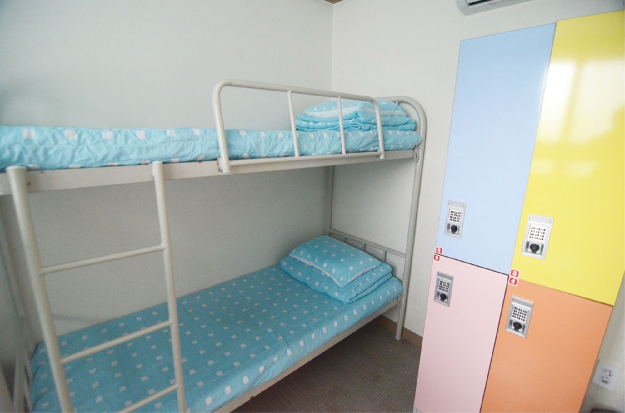 Kimchee Downtown Guesthouse