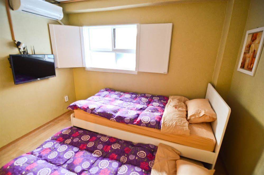 Kimchee Gyeongbokgung Guesthouse