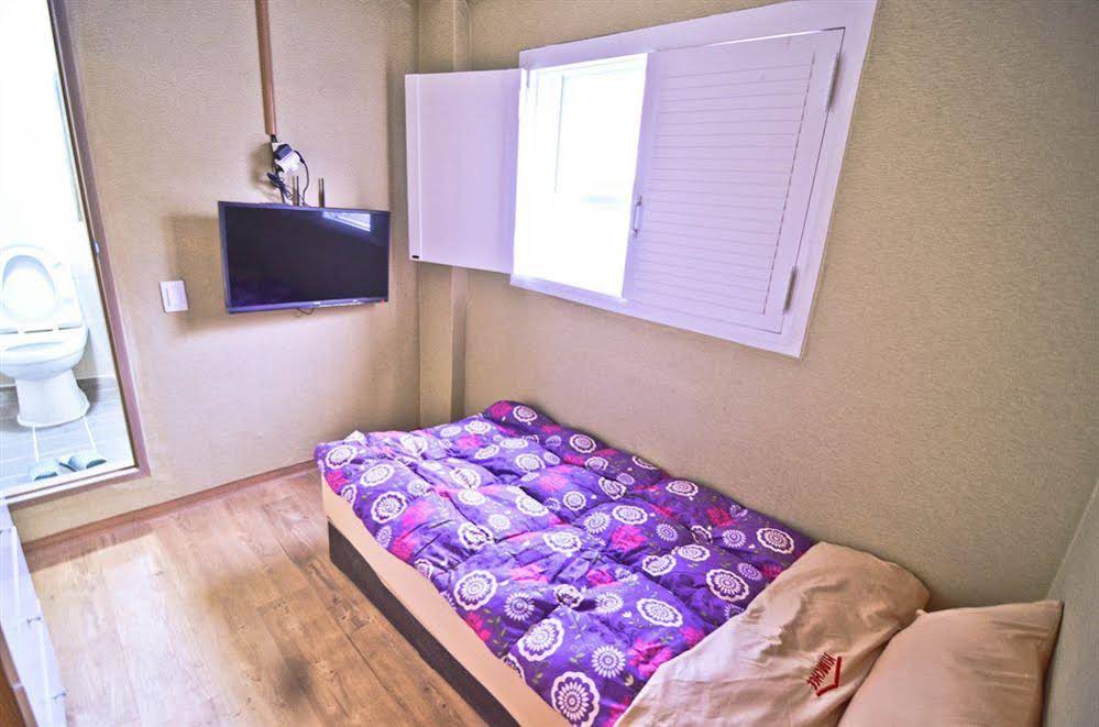 Kimchee Gyeongbokgung Guesthouse