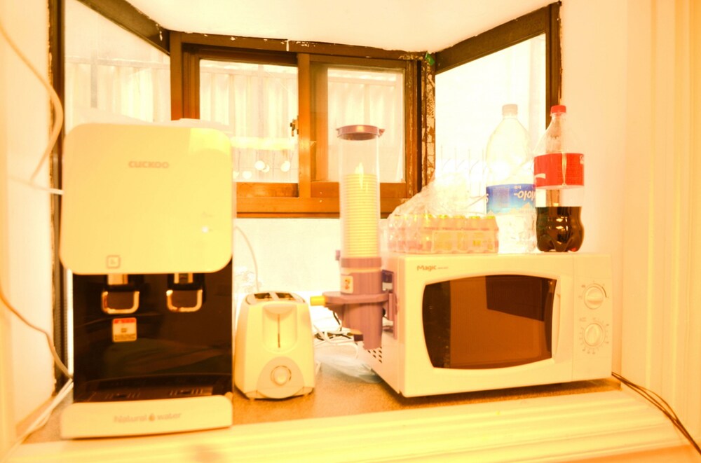 Korstay Guesthouse Seoul Station