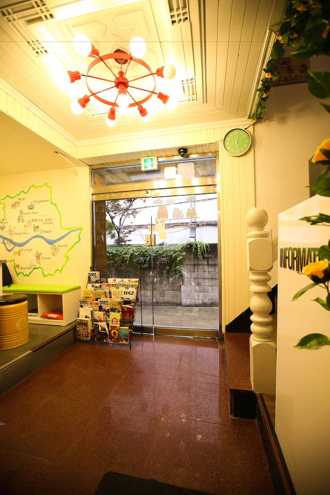 Korstay Guesthouse Seoul Station