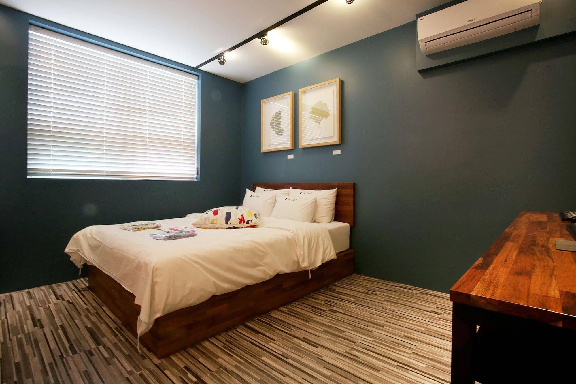 Kotel Yaja Sadang Station