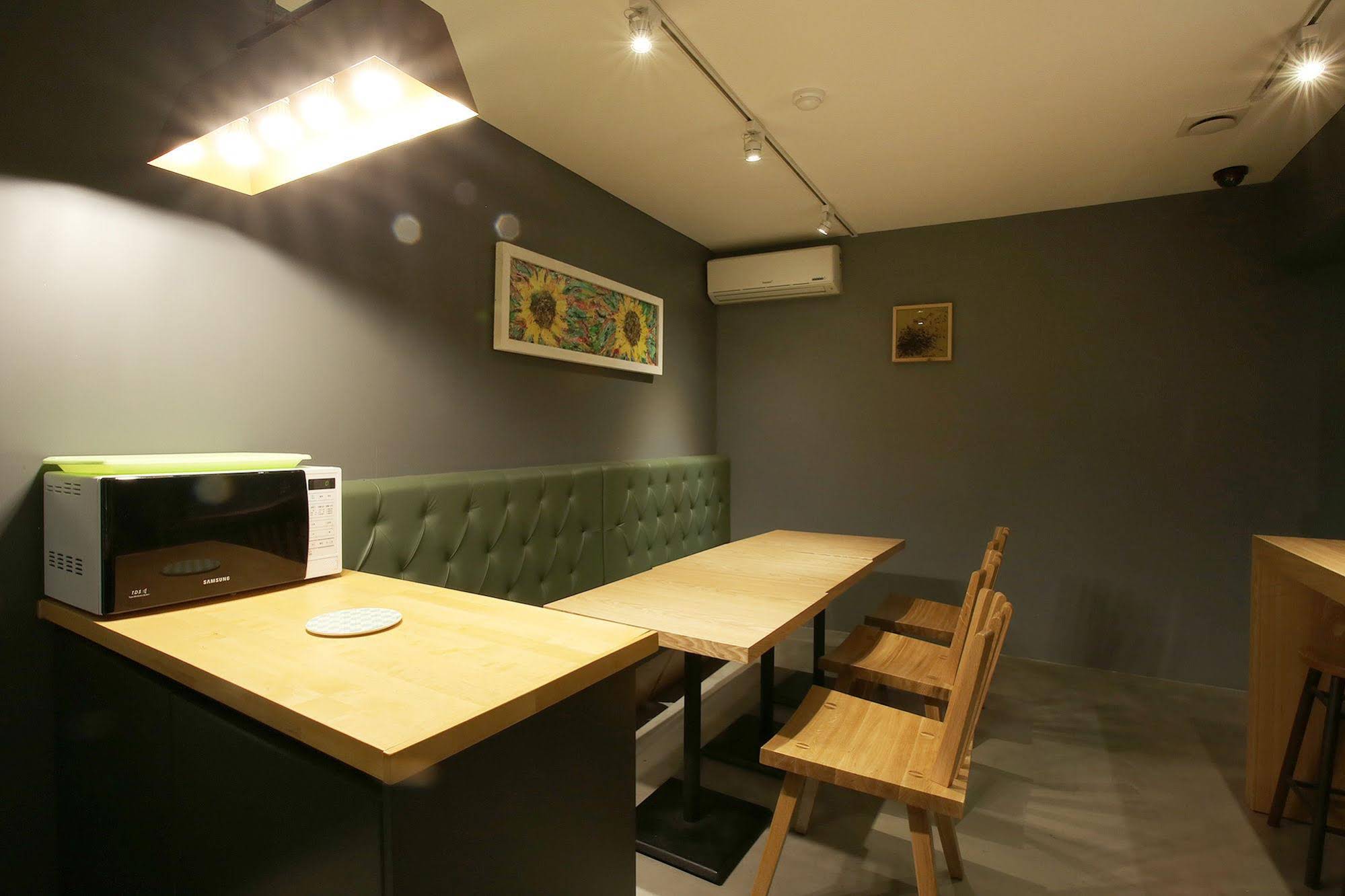 Kotel Yaja Sadang Station