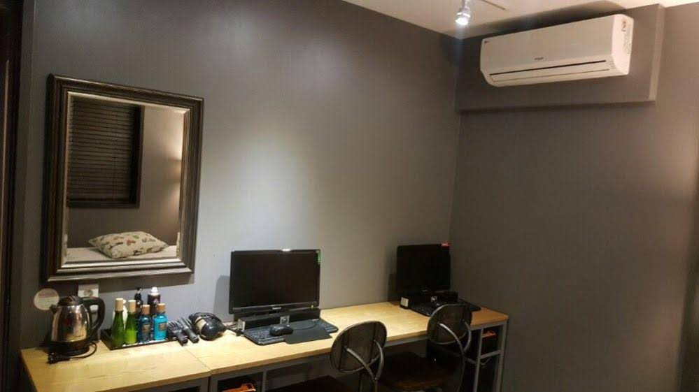 Kotel Yaja Sadang Station