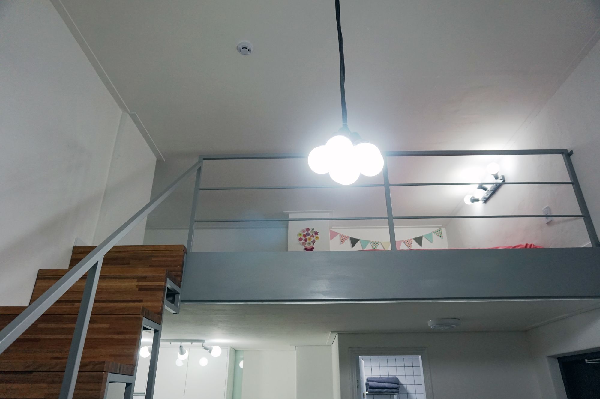LikeU Guest house