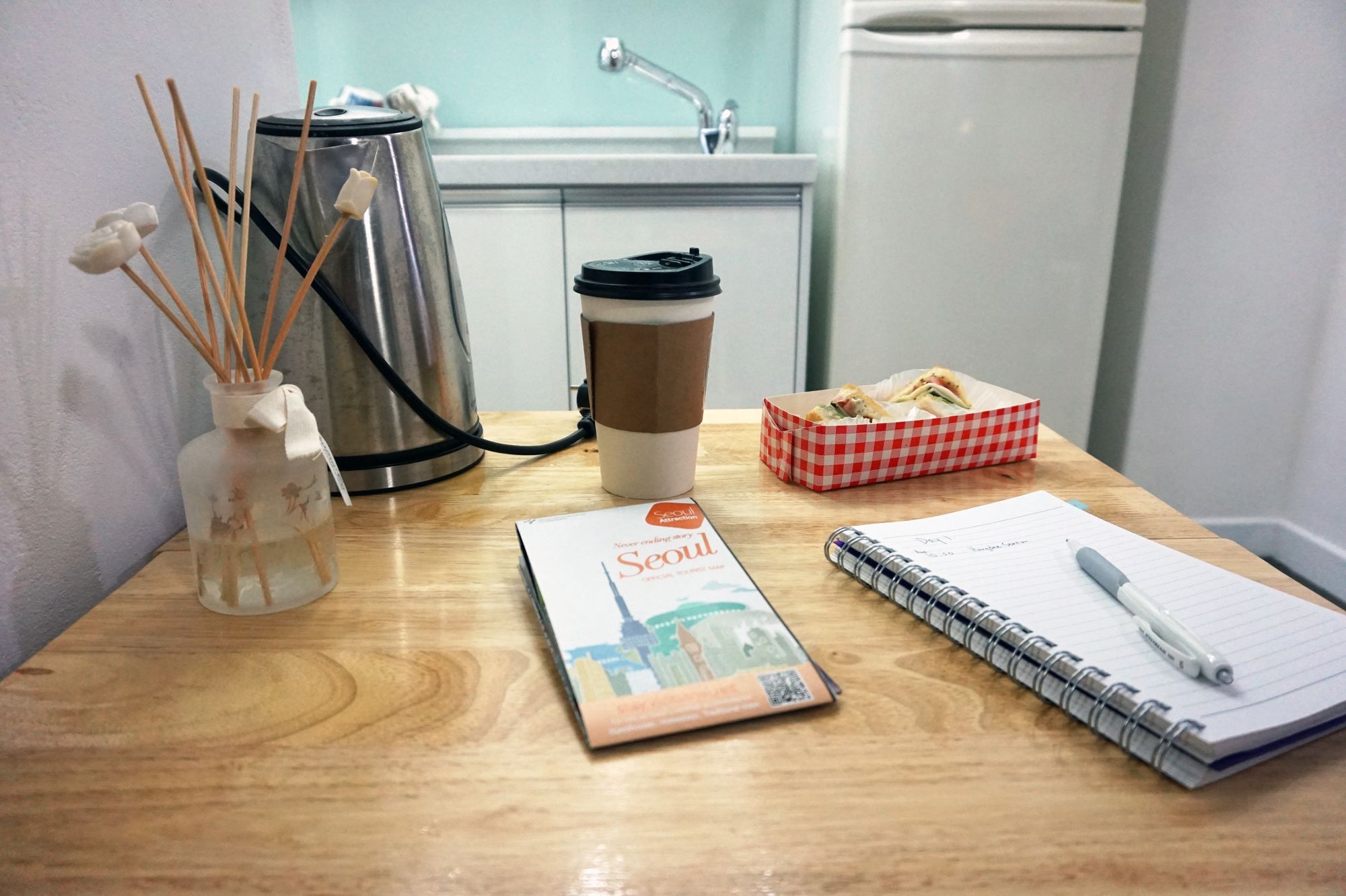 LikeU Guest house