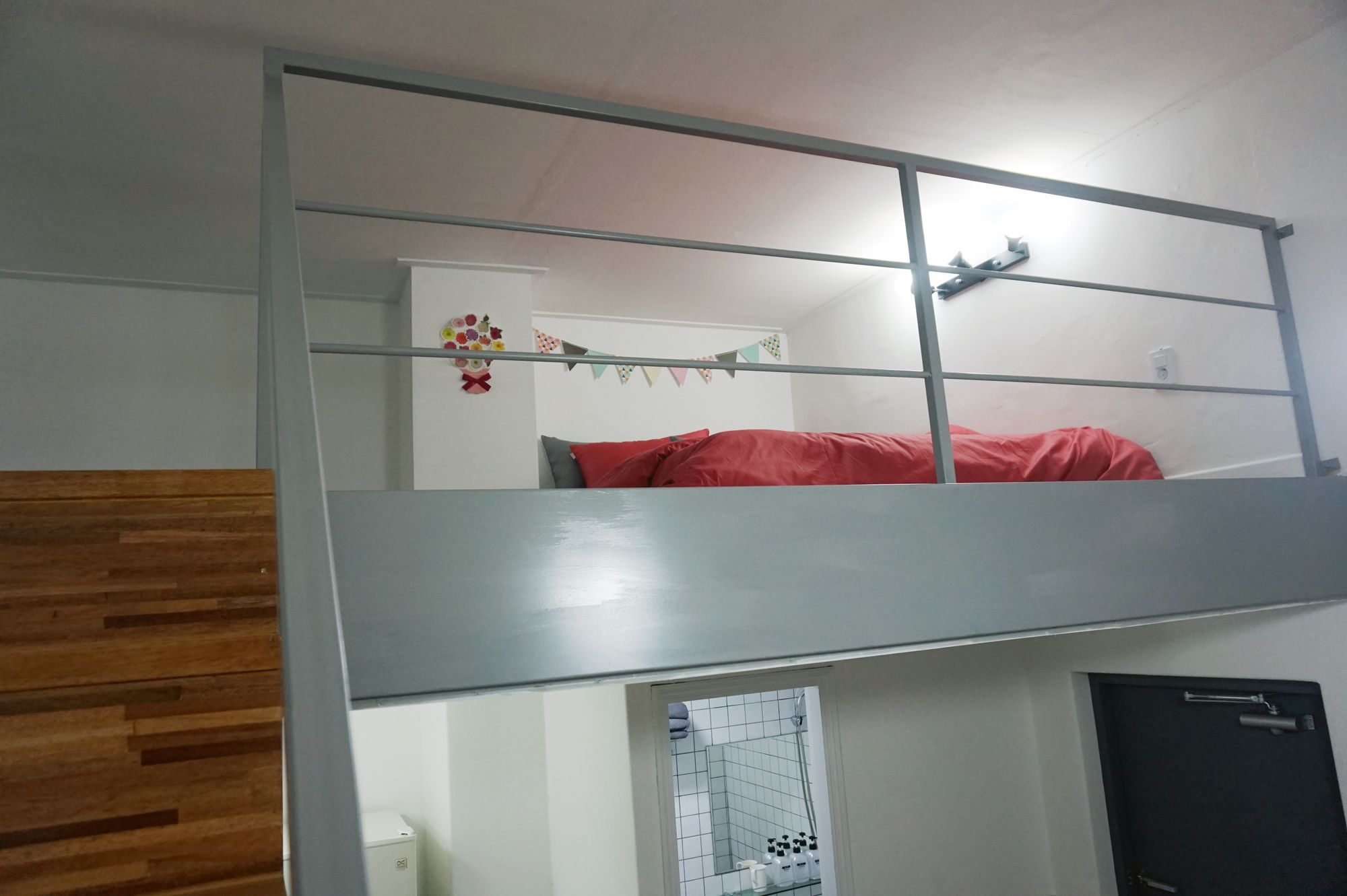 LikeU Guest house