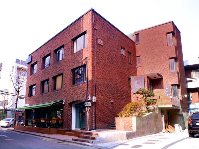 Local Stitch