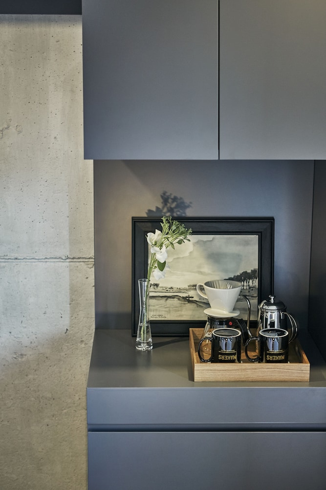 Jongno MakersXeppeuda Hotel