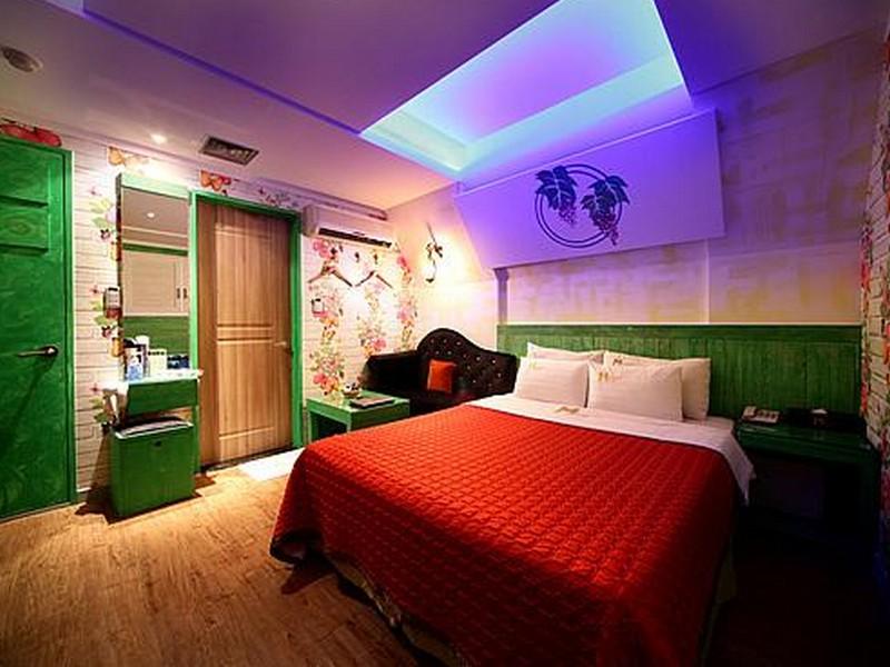 Metro 21 Hotel