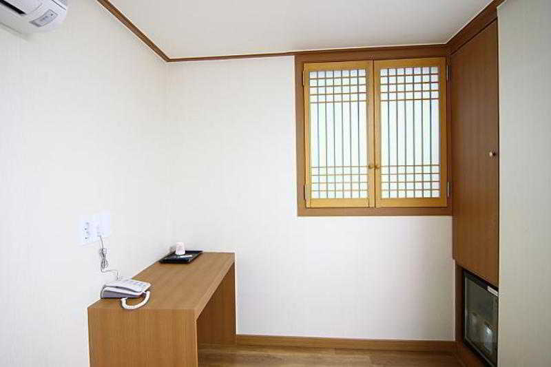 Mizo Hotel
