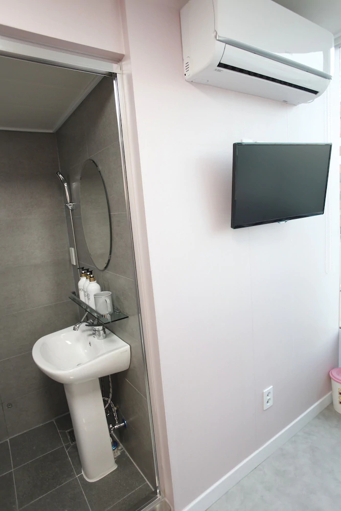 MJ Guest House