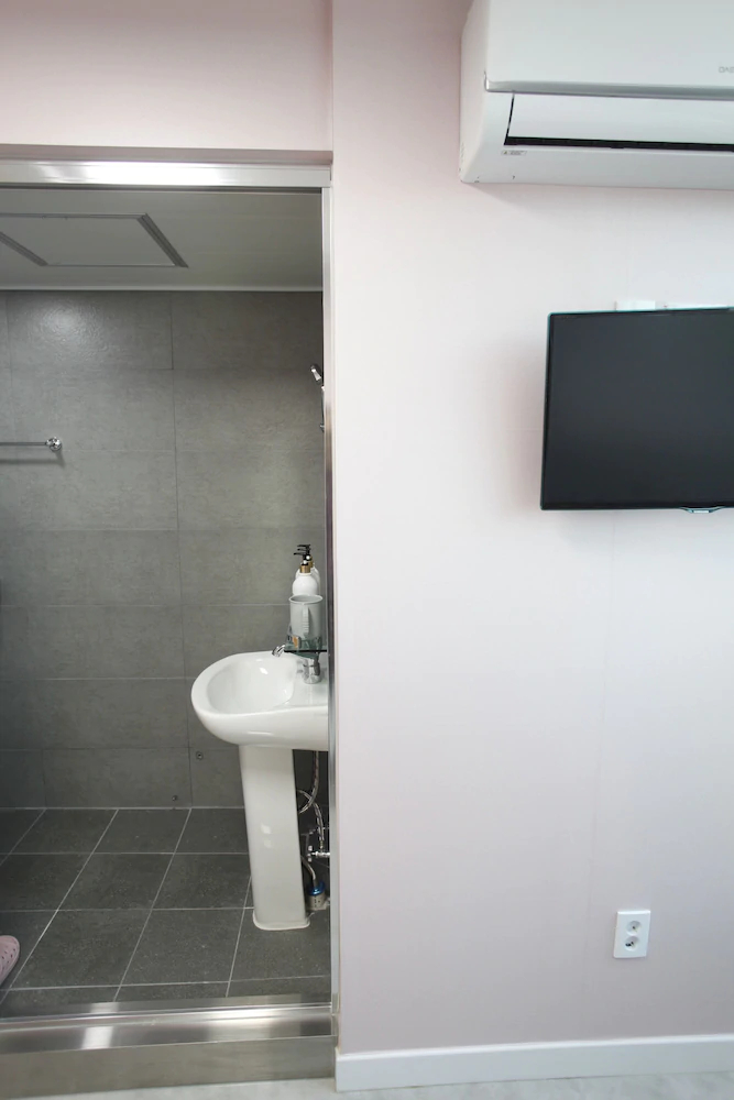 MJ Guest House