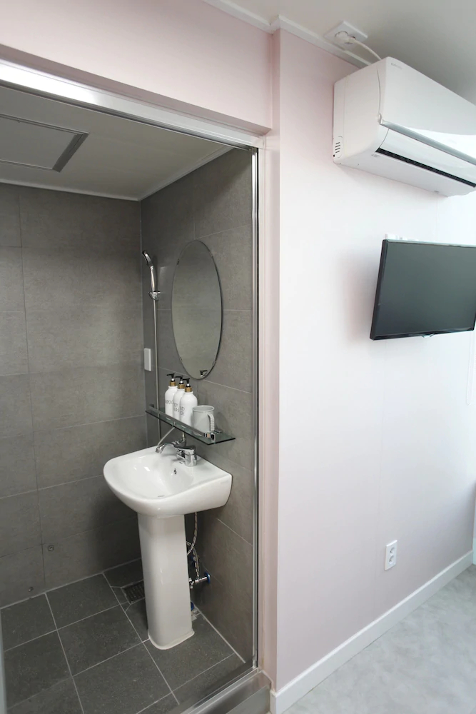 MJ Guest House