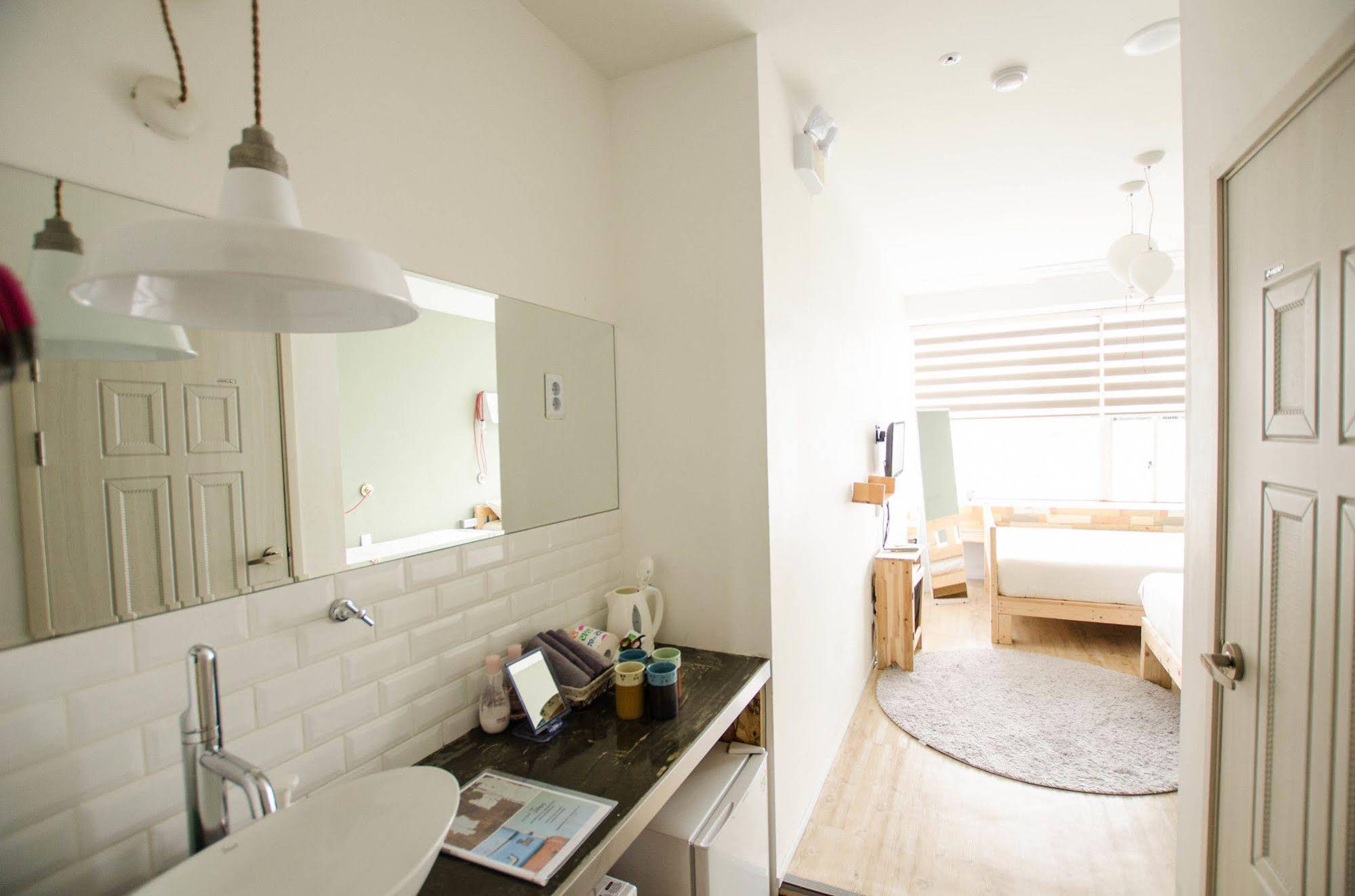 Mmmio Design Residence Dongdaemun