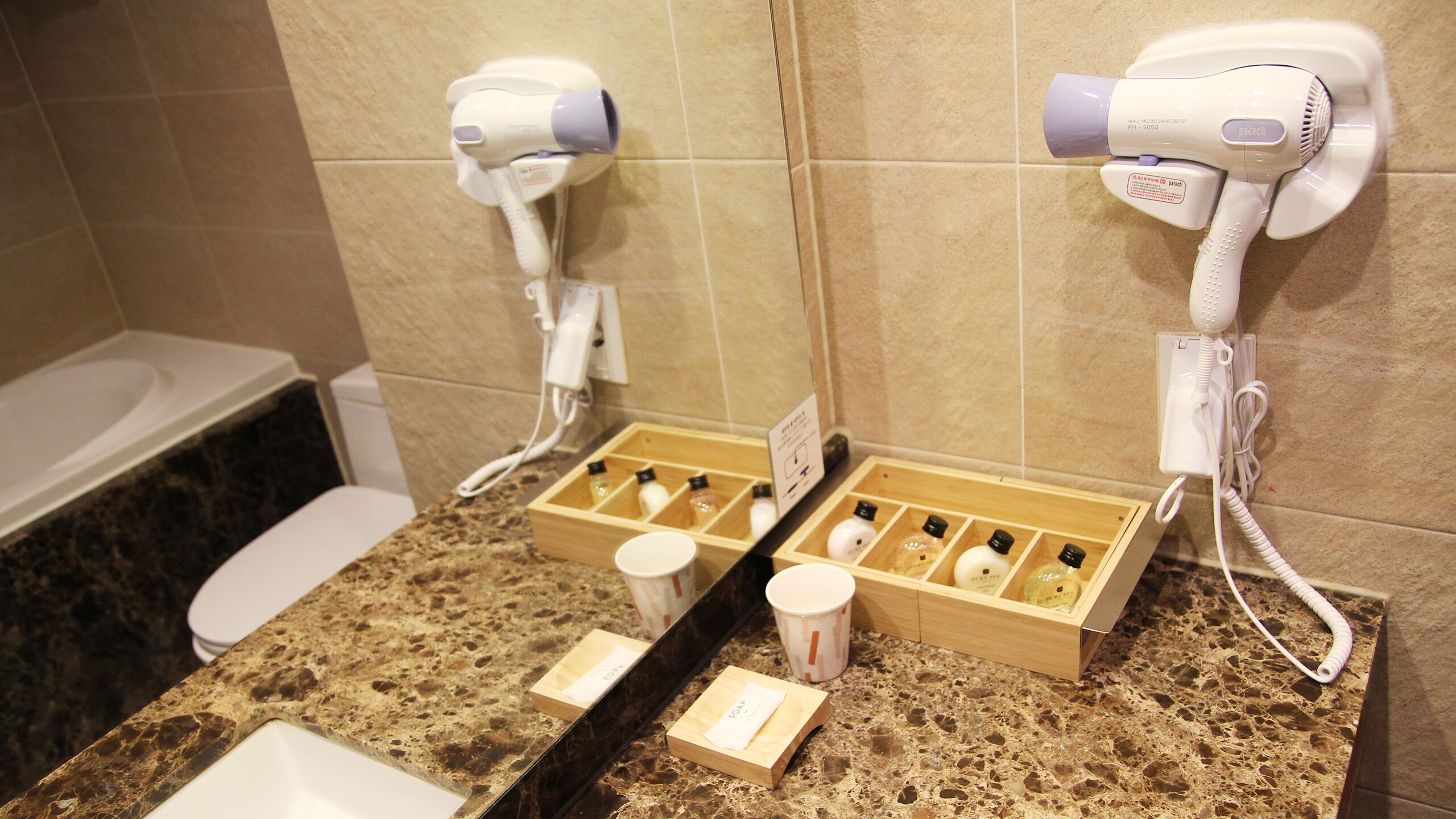 Mohenic Hotel Seoul Myeongdong