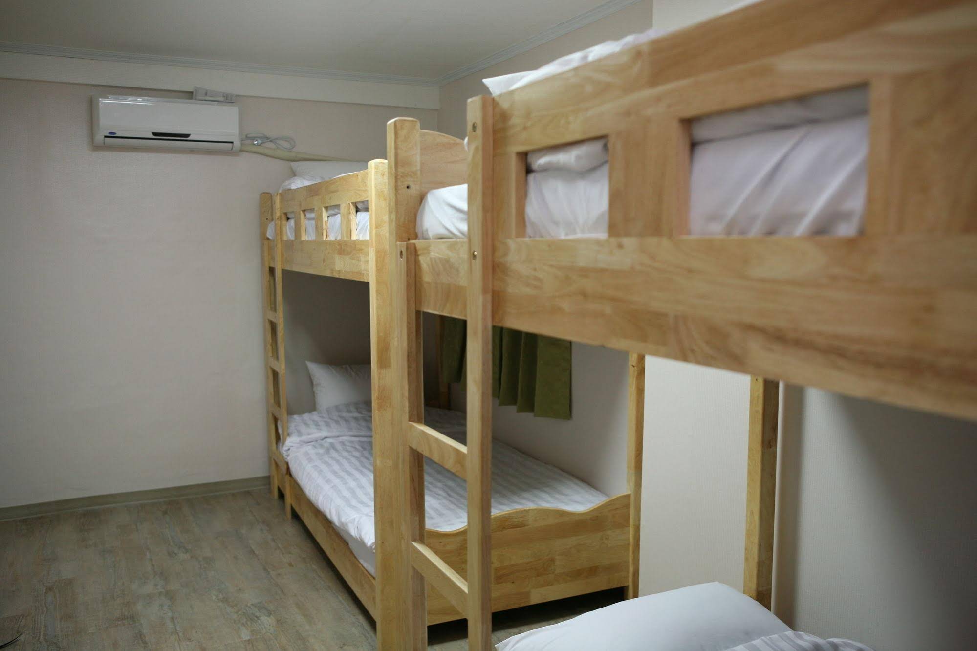 Moon's Hostel