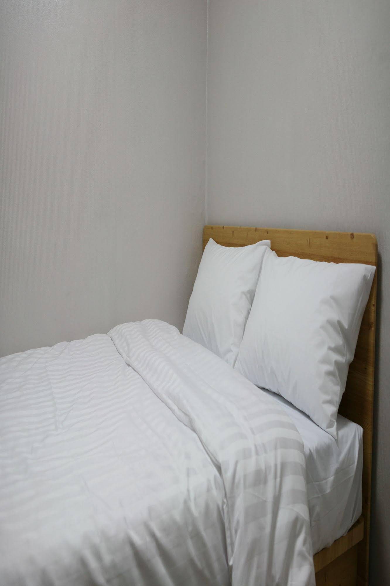 Moon's Hostel