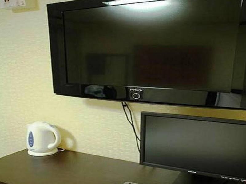 Motel B