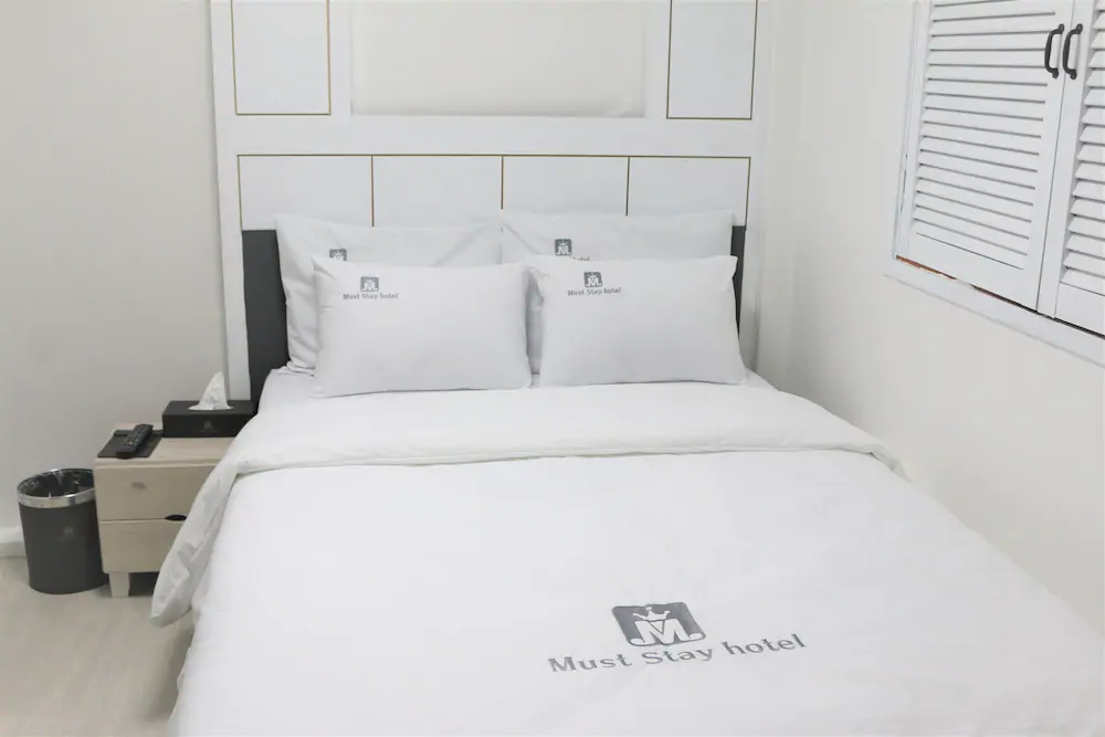 Must Stay Hotel