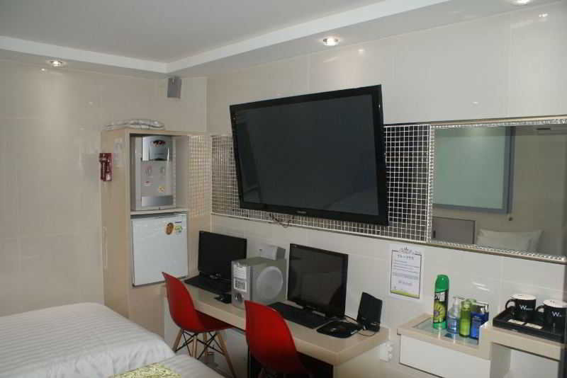 MW Hotel