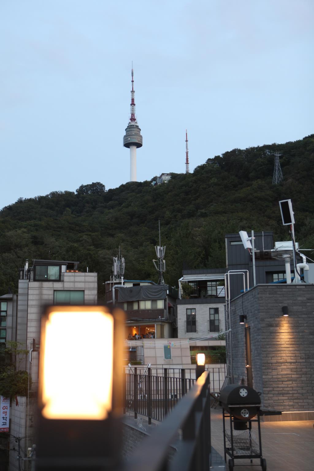 Myeongdong Artmonstay Guesthouse