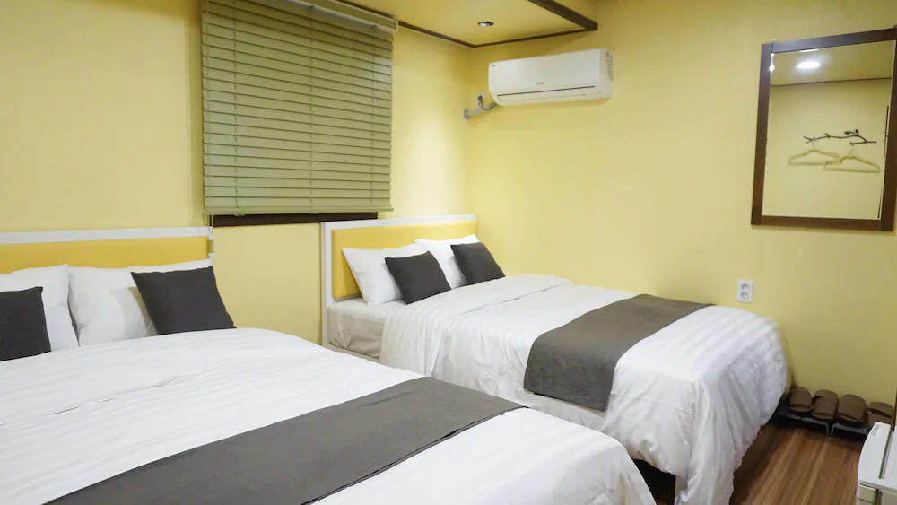 Myeongdong Guest House Como