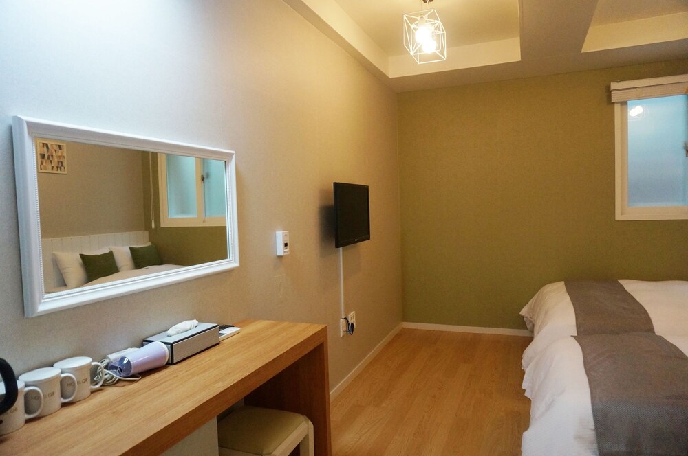 Myeongdong Guest House Como