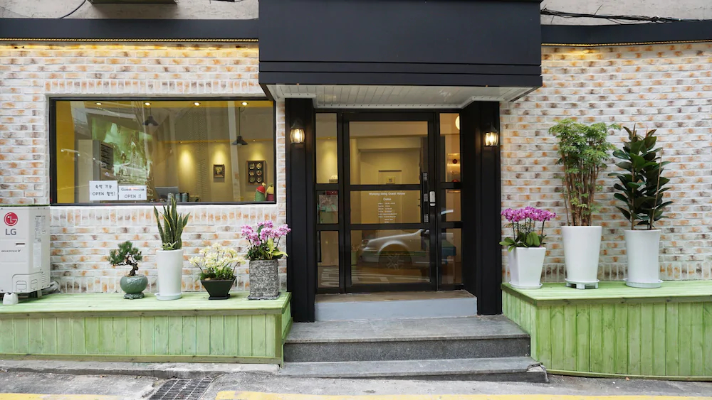 Myeongdong Guest House Como
